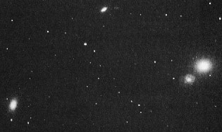 おとめ座の銀河系外星雲(M59)